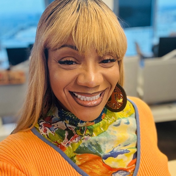 Meet your Posher, Quyahni - Picture 5 of 14